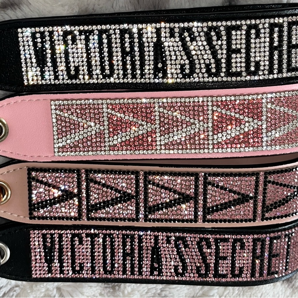 Victoria Secret bling keychain wristlet✨ RARE